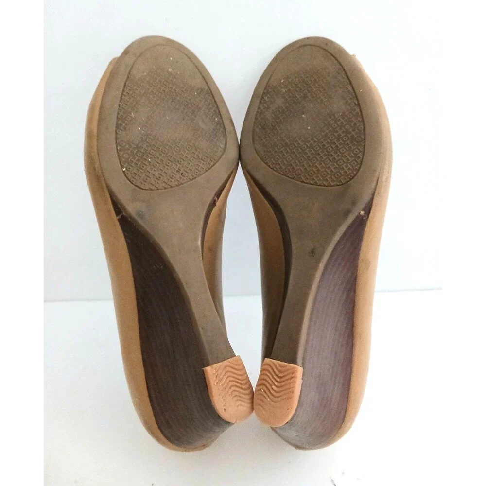 Tory Burch Lowell Peep Toe Wedge Camel Tan Leaher Stacked Wood Heel Dustbag 7.5M